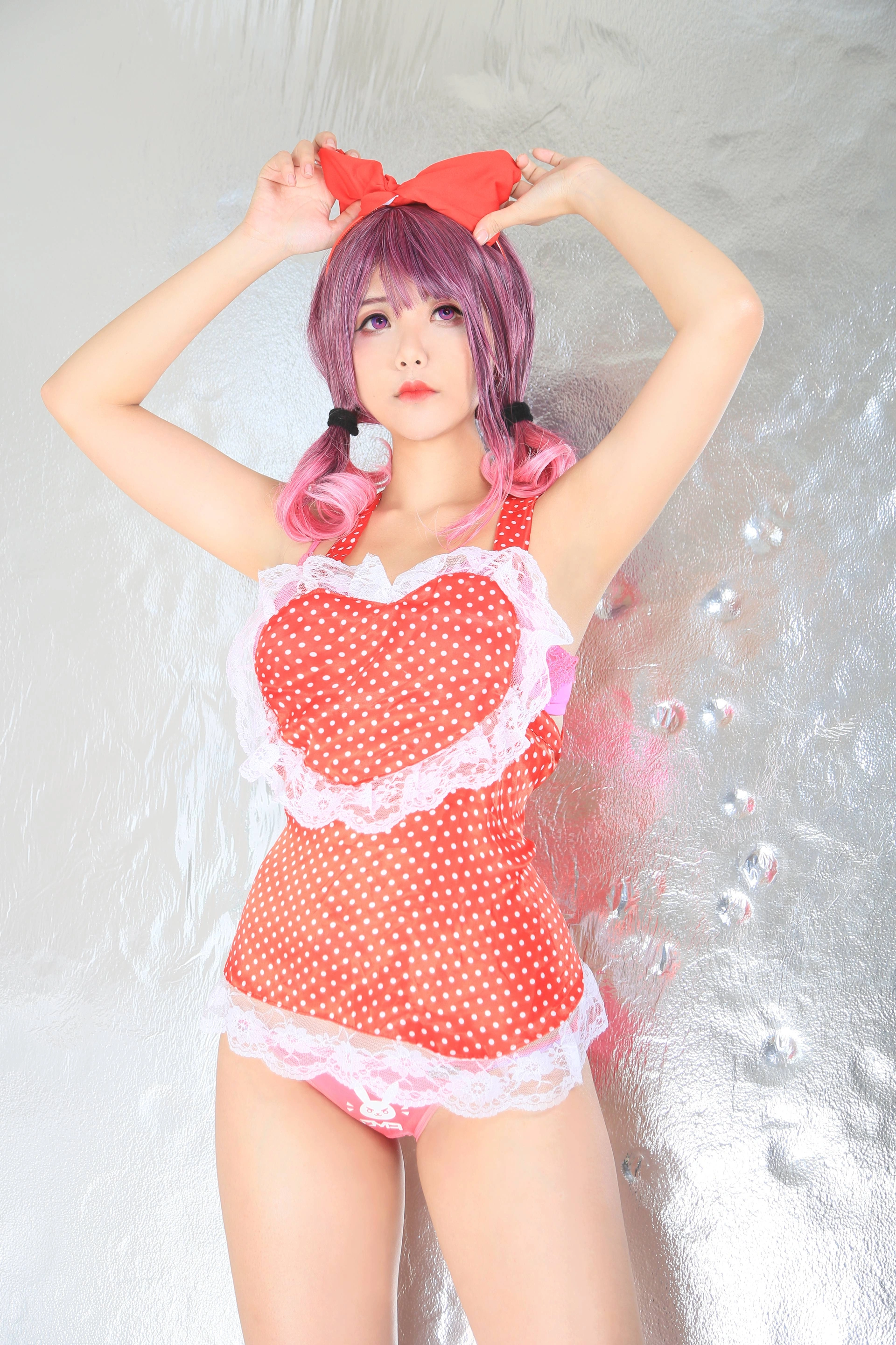 Hana Bunny - NO.102 Red Heart Apron 1